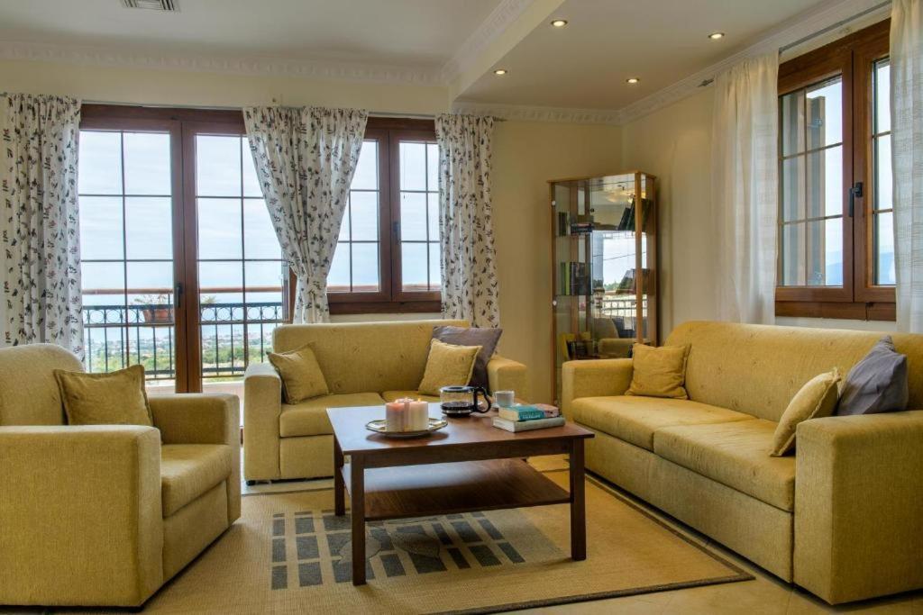 Olympus Pantheon Luxury Villas Leptokaryá Eksteriør billede